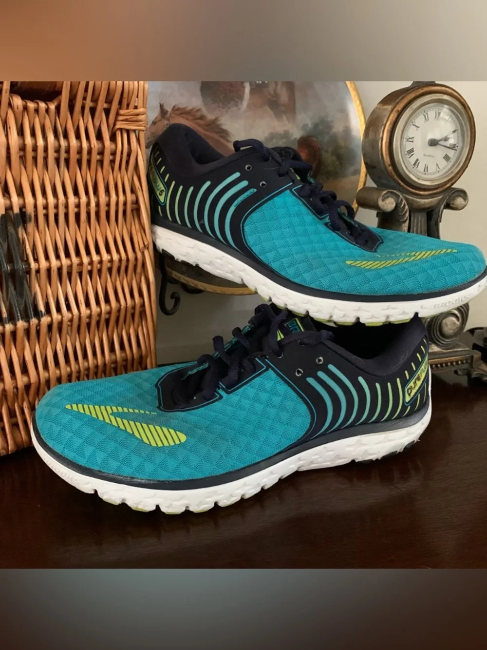 Brooks PureFlow 6 Women's Size 8.5  B (Medium) Road Running Shoes Teal Navy